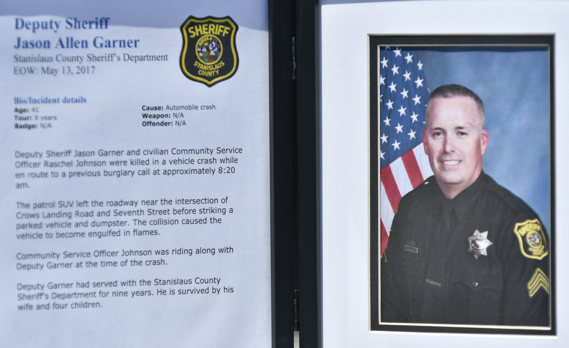 051618 Police memorial 24.jpg